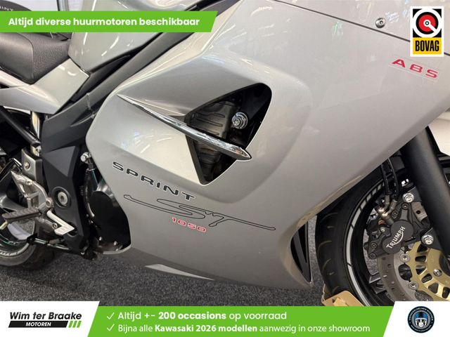 triumph - sprint-st-1050-abs