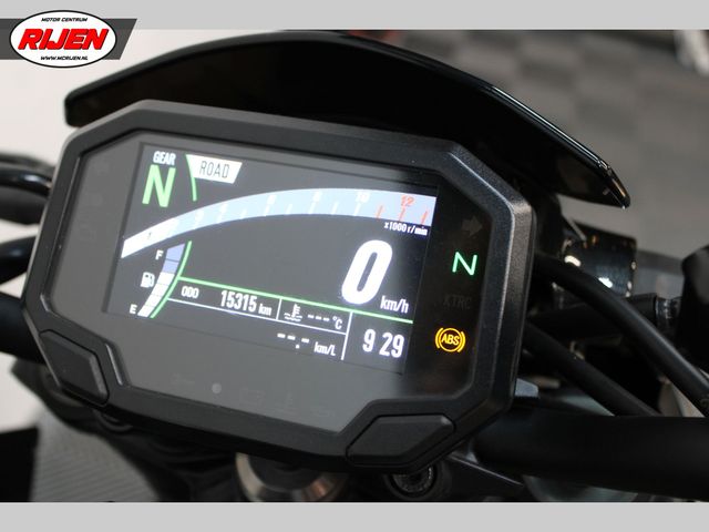 kawasaki - z900