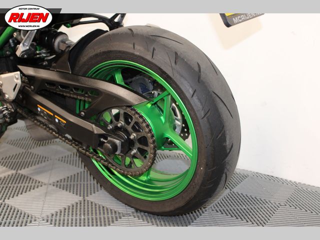 kawasaki - z900