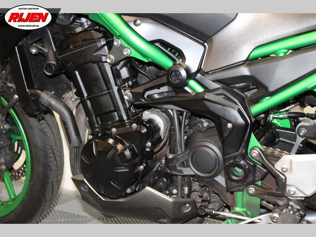 kawasaki - z900