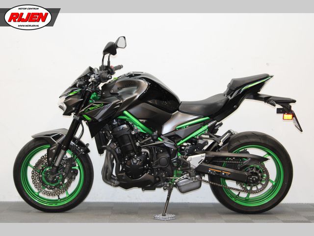 kawasaki - z900