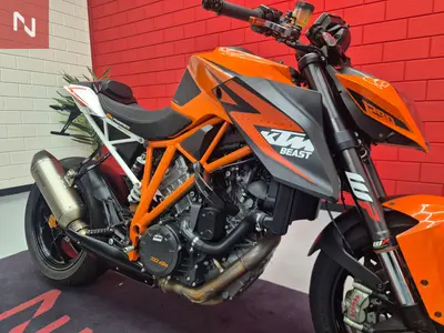 KTM 1290 SUPER DUKE R – foto 4