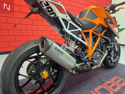 KTM 1290 SUPER DUKE R – foto 3