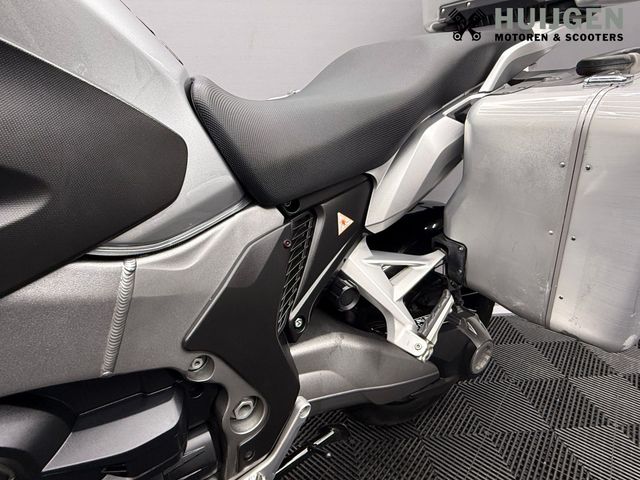 honda - vfr-1200-x-dct-crosstourer