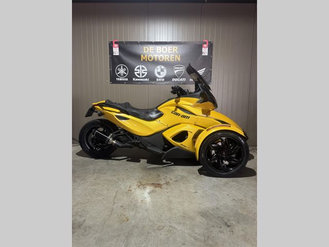can-am - spyder-st-s