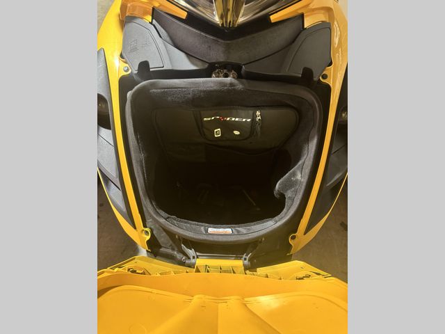 can-am - spyder-st-s