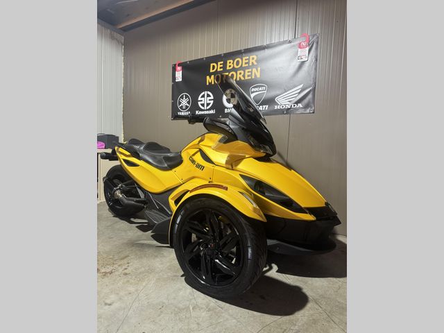 can-am - spyder-st-s