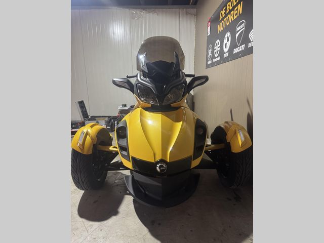 can-am - spyder-st-s