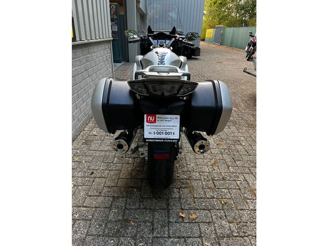 yamaha - fjr-1300