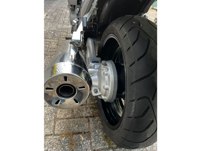 yamaha - fjr-1300
