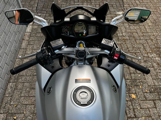 yamaha - fjr-1300