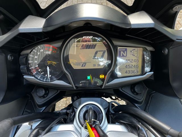 yamaha - fjr-1300