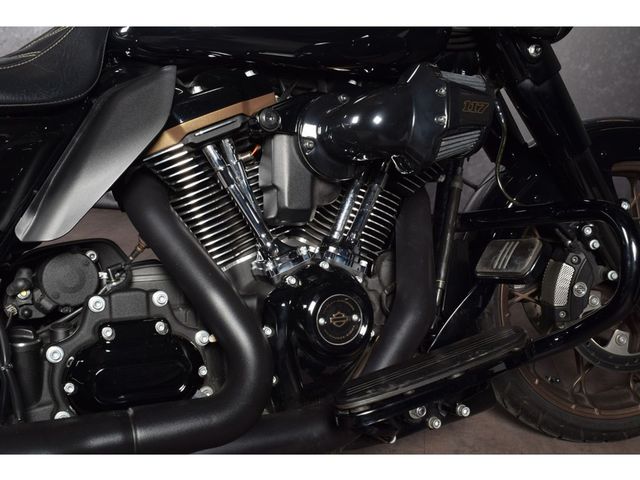 harley-davidson - street-glide-st-flhxst