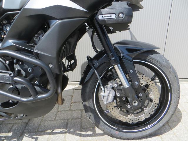 kawasaki - versys-650-grand-tourer