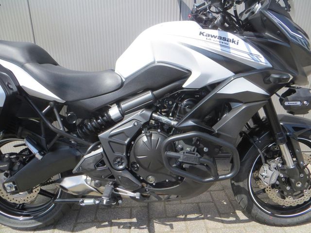 kawasaki - versys-650-grand-tourer