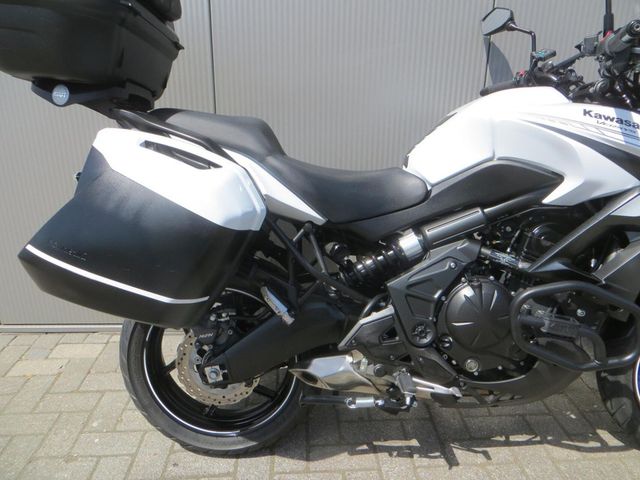 kawasaki - versys-650-grand-tourer