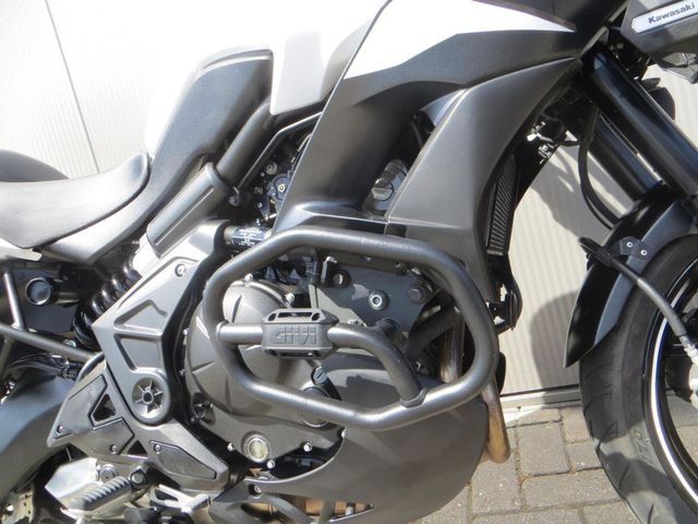 kawasaki - versys-650-grand-tourer