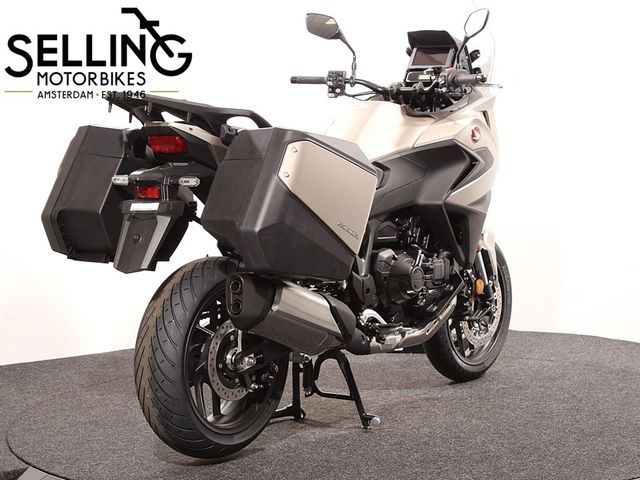 honda - nt-1100-dct