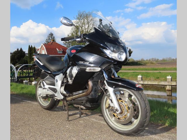 moto-guzzi - norge-1200