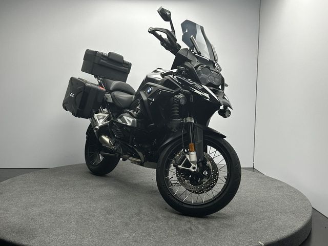 bmw - r-1250-gs-triple-black