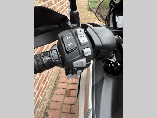 honda - nc-750-x-dct