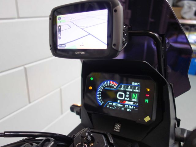 suzuki - v-strom-800