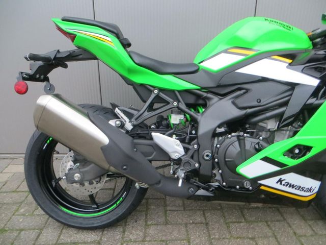 kawasaki - ninja-zx-4rr