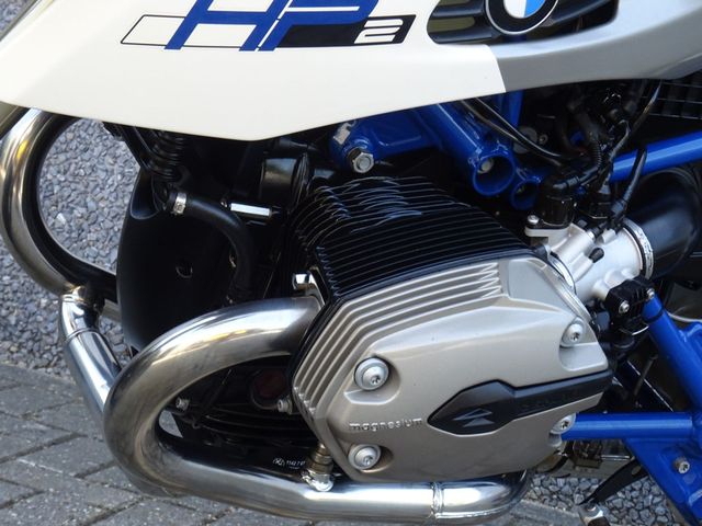 bmw - hp-2-megamoto