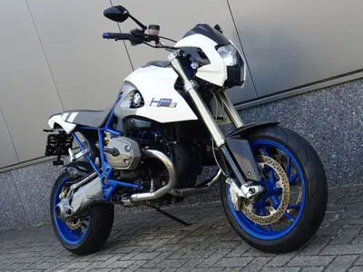 BMW HP 2 MEGAMOTO – foto 2