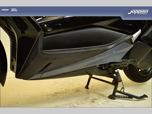yamaha - x-max-300-abs