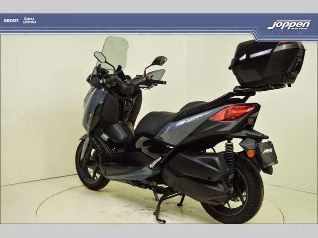 yamaha - x-max-300-abs