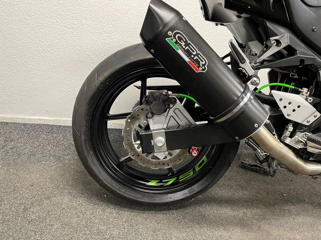 kawasaki - z-750
