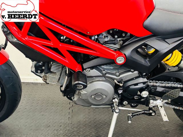 ducati - m-1100-evo