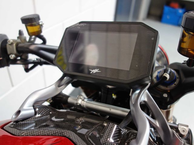 mv-agusta - rush-1000