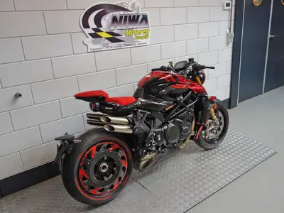 MV AGUSTA RUSH 1000 – foto 2