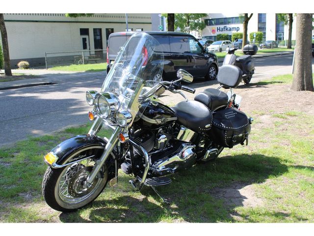 harley-davidson - heritage-softail-classic-flstci