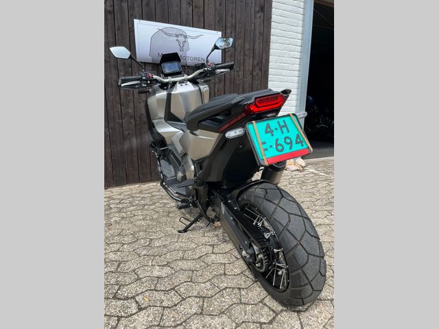 honda - adv-350