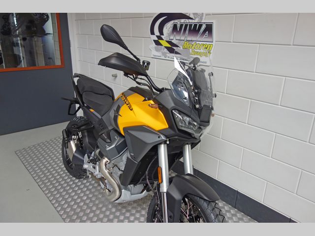 moto-guzzi - stelvio