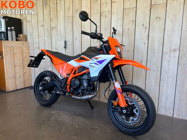 ktm - 390-smc-r