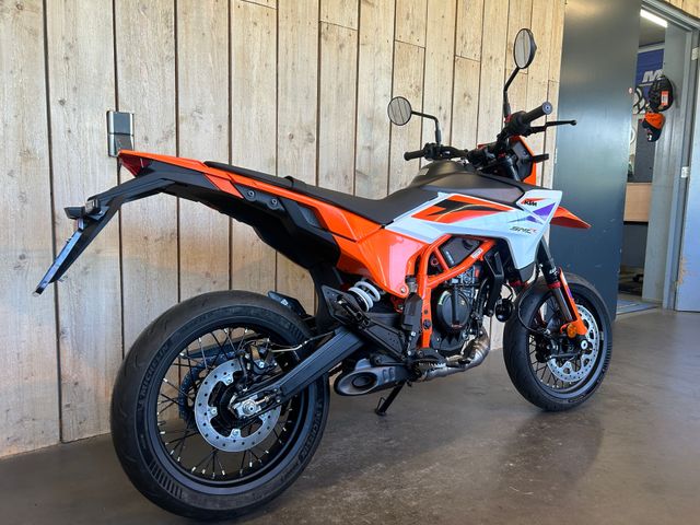 ktm - 390-smc-r