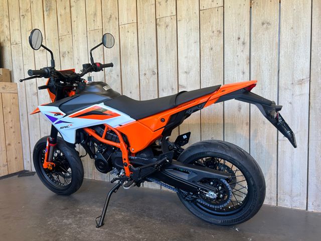 ktm - 390-smc-r