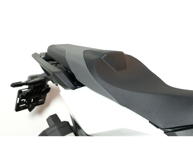 honda - x-adv