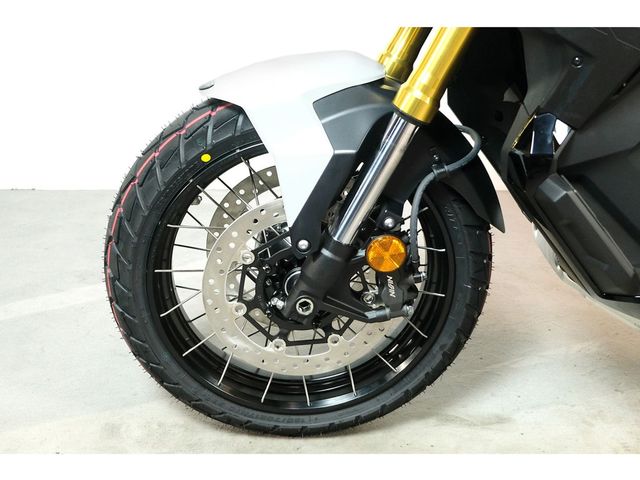 honda - x-adv
