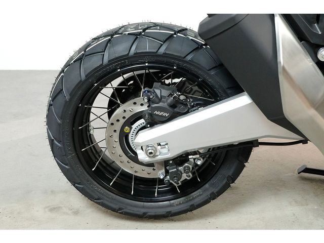 honda - x-adv