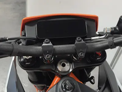 KTM 390 SMC R – foto 2