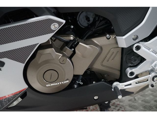 qjmotor - srk-600-rs