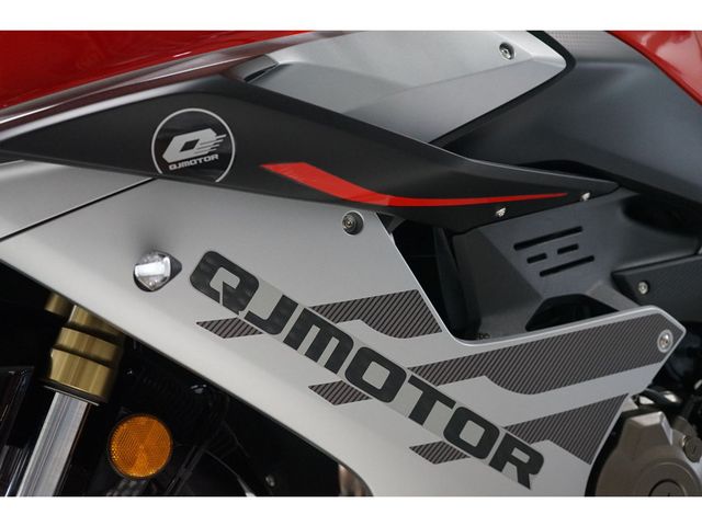 qjmotor - srk-600-rs