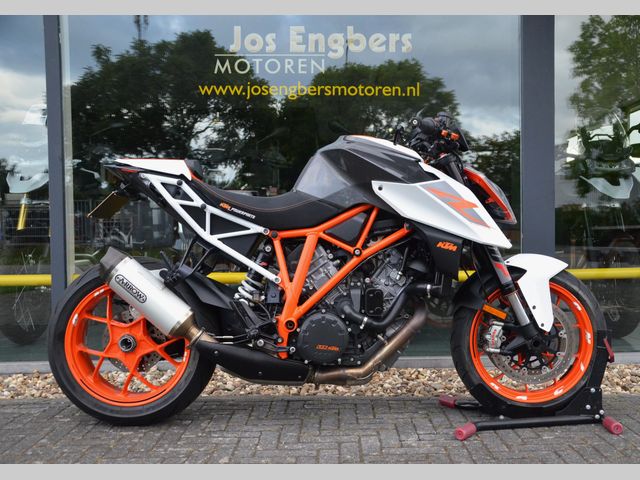 ktm - 1290-super-duke-r
