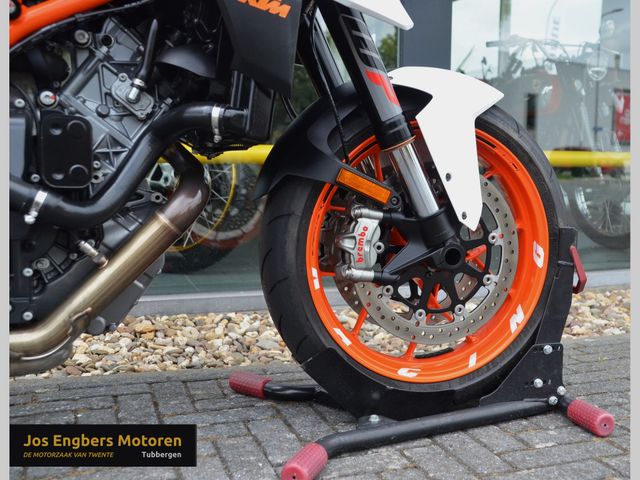 ktm - 1290-super-duke-r