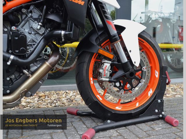 ktm - 1290-super-duke-r